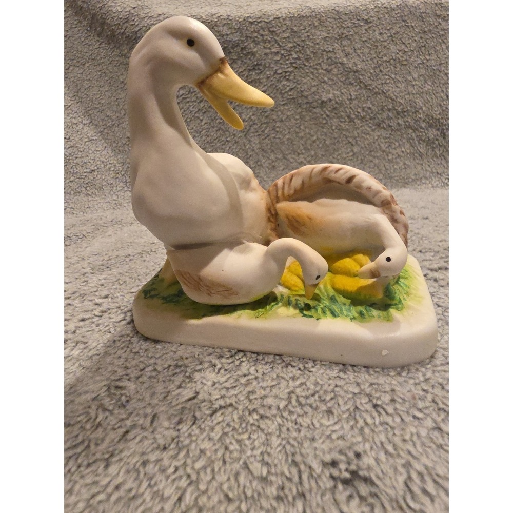 Vintage Goose And Goslings Playing In Basket Porcelain 4×4" Taiwan Cottagecore